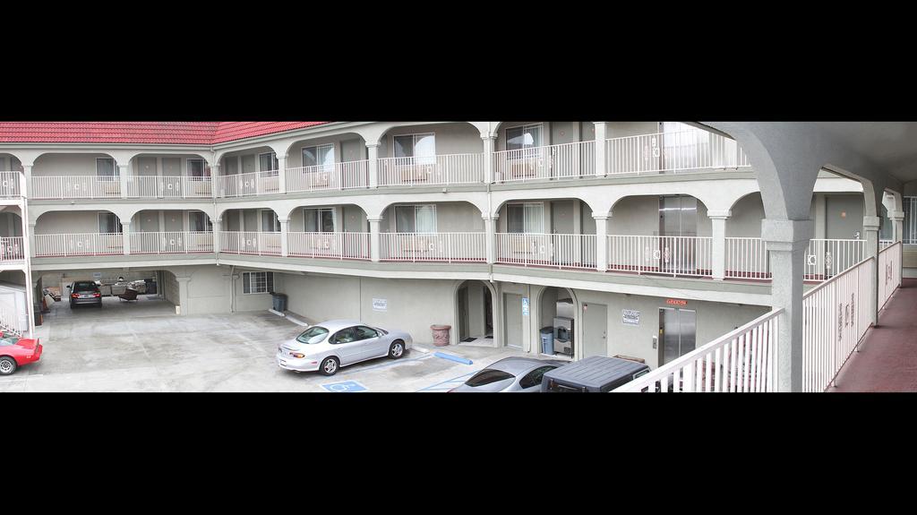 Inn Colony